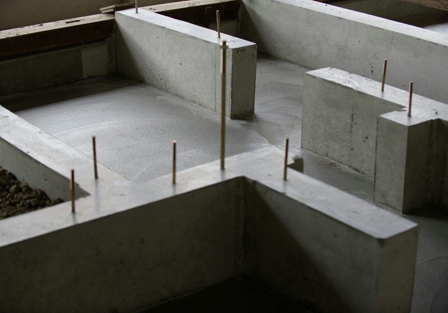 residential concrete foundation walls built using formwork system